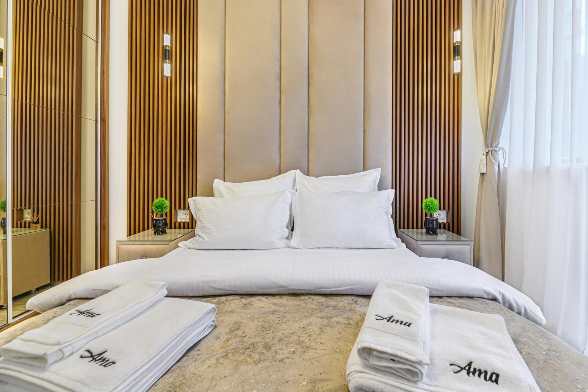 Ama Garden Apartment Буштени Экстерьер фото