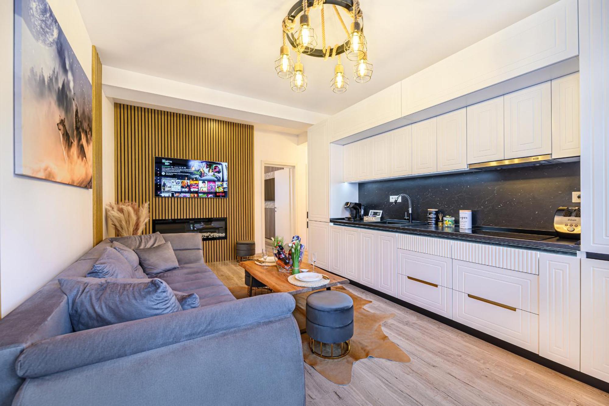 Ama Garden Apartment Буштени Экстерьер фото