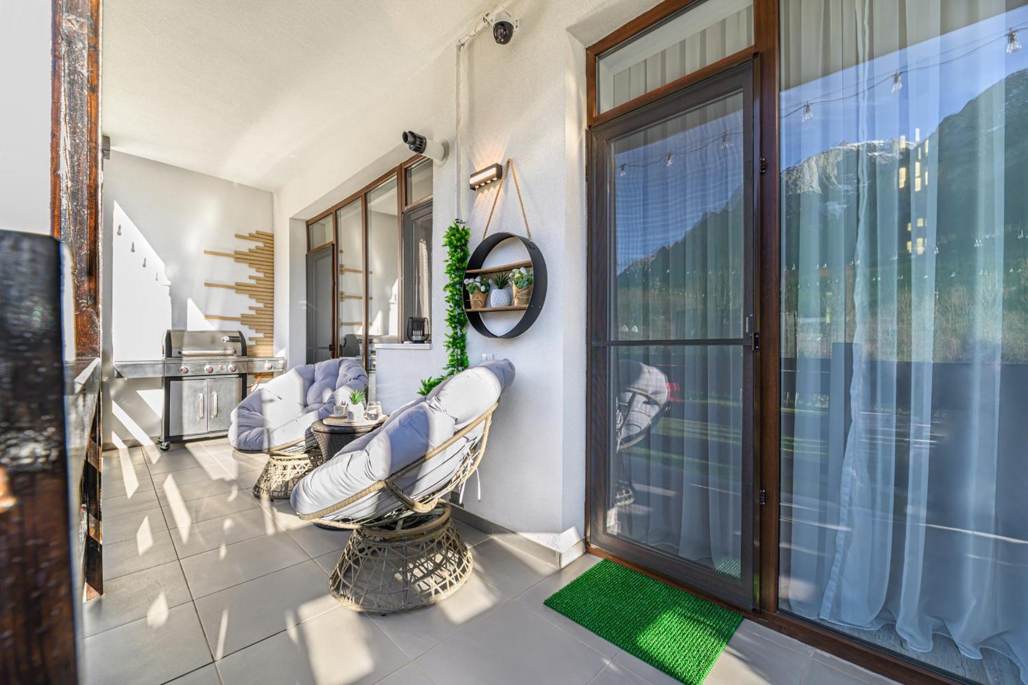 Ama Garden Apartment Буштени Экстерьер фото