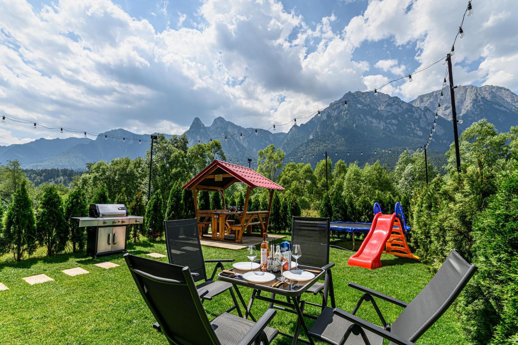 Ama Garden Apartment Буштени Экстерьер фото
